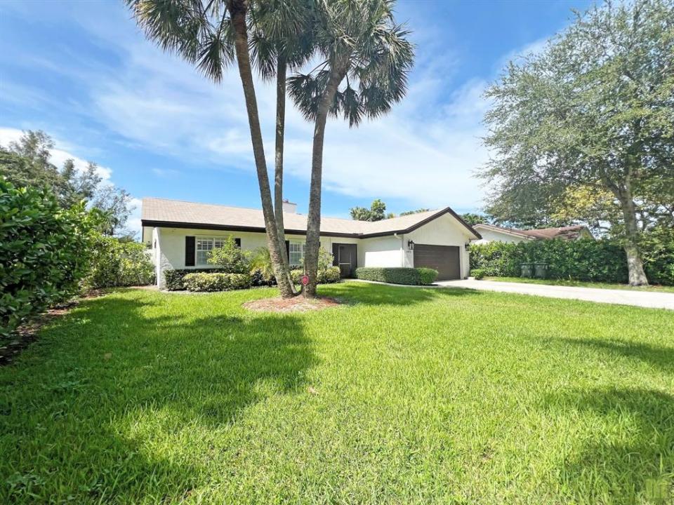 4975 NW 6th St, Coconut Creek, Flórida 33063, Estados Unidos