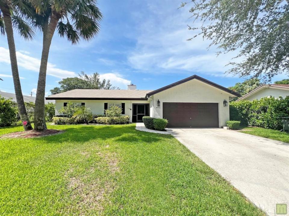 4975 NW 6th St, Coconut Creek, Flórida 33063, Estados Unidos