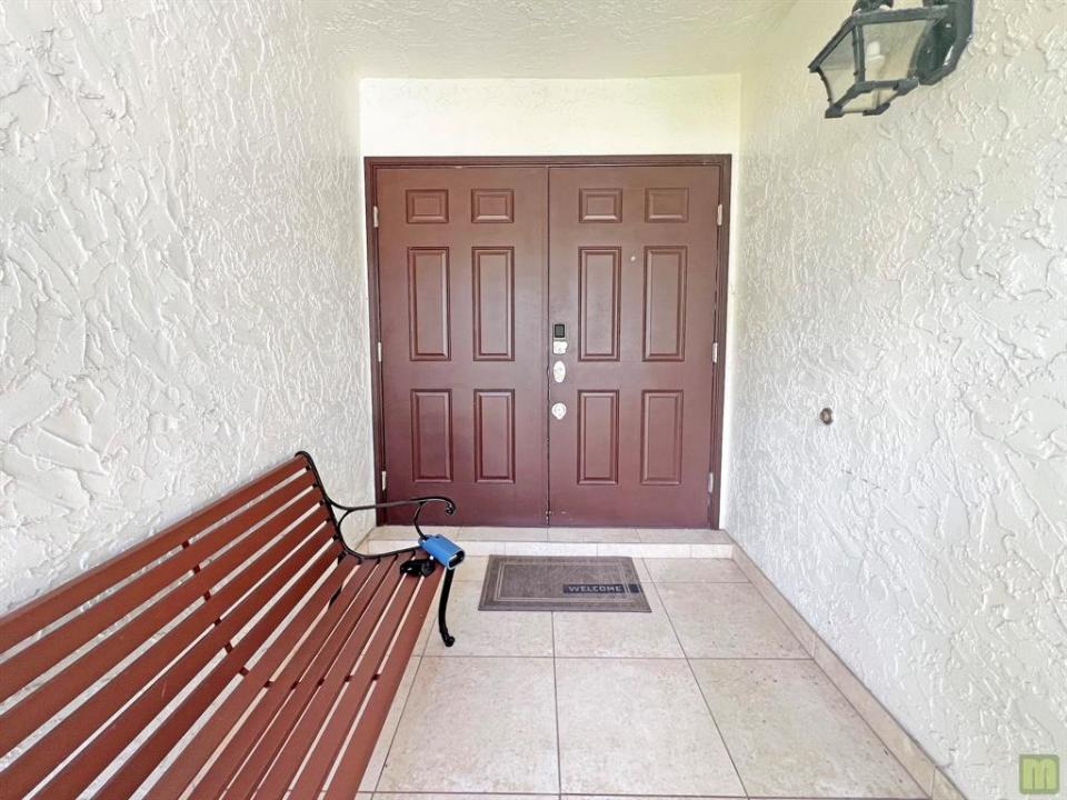 4975 NW 6th St, Coconut Creek, Flórida 33063, Estados Unidos