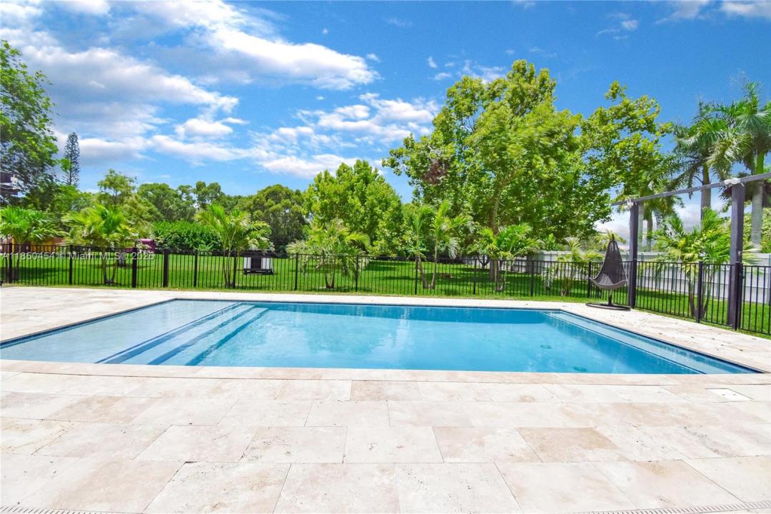 18300 SW 48th St, Southwest Ranches, Florida 33331