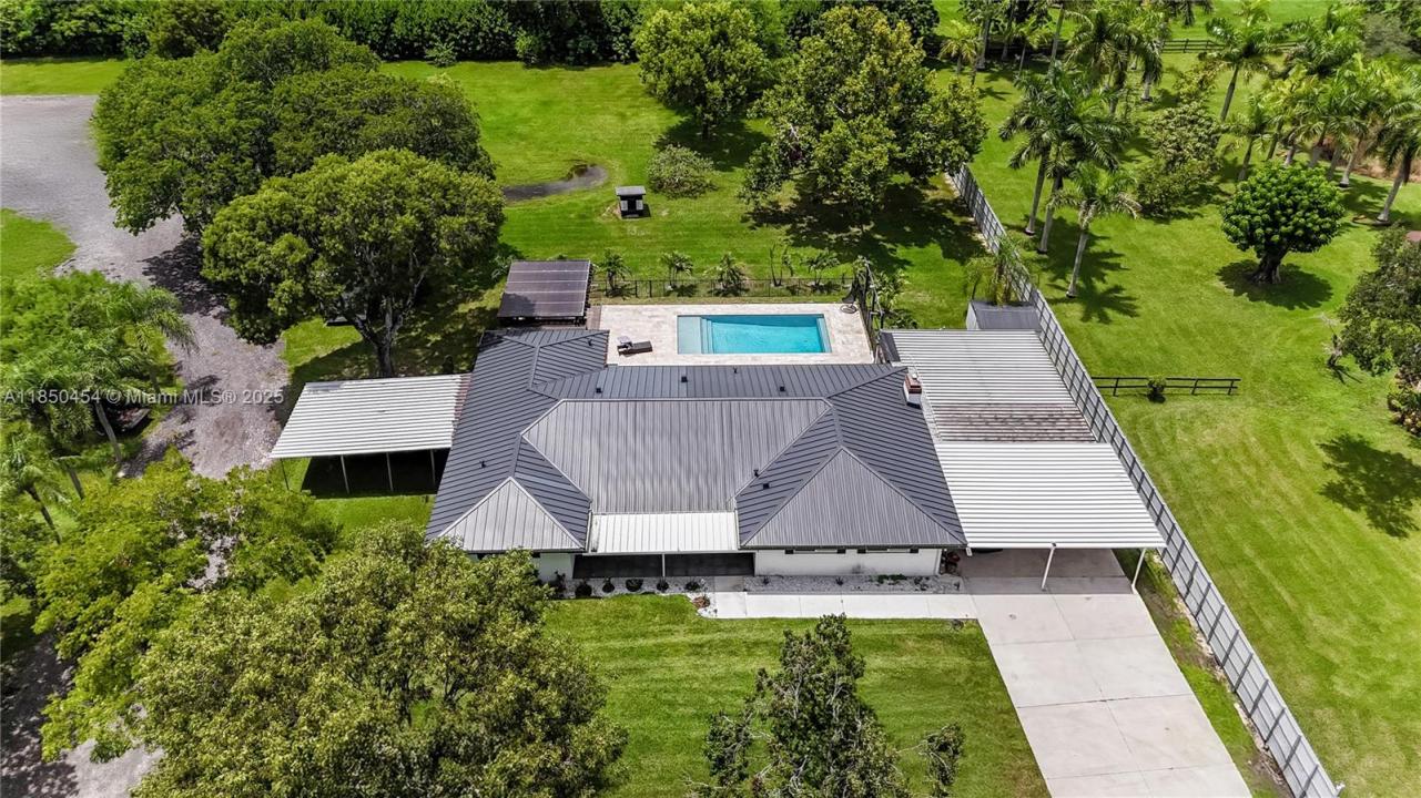18300 SW 48th St, Southwest Ranches, Florida 33331