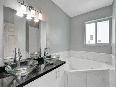 3431 Jackson Blvd 0, Fort Lauderdale, Florida 33312, USA