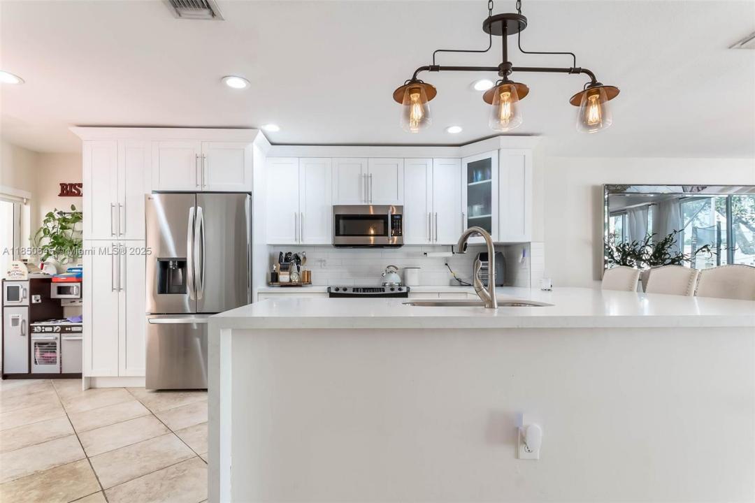 5224 NW 103rd Ave, Doral, Florida 33178, Amerika Birleşik Devletleri