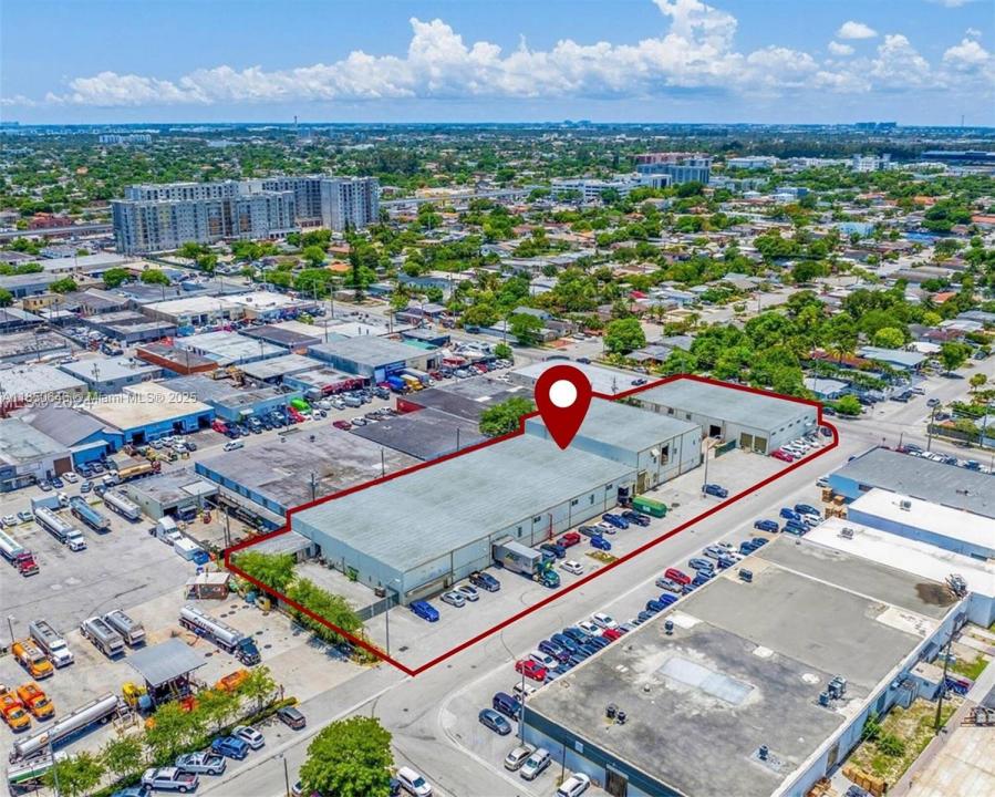 1030 E 30th St 2, Hialeah, Flórida 33013, Estados Unidos