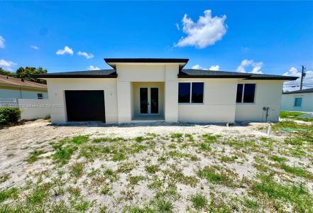 14980 BUCHANAN ST, Unincorporated Dade County, Florida 33176, USA