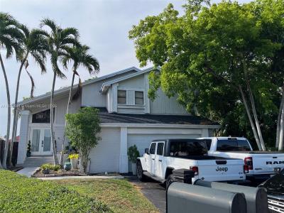 5306 SW 153rd Pl S, Miami, Florida 33185, USA