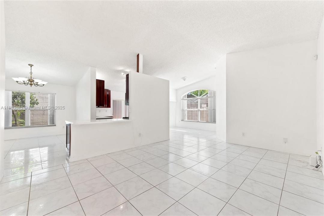 12344 SW 144th Ter, Miami, Florida 33186, Amerika Birleşik Devletleri
