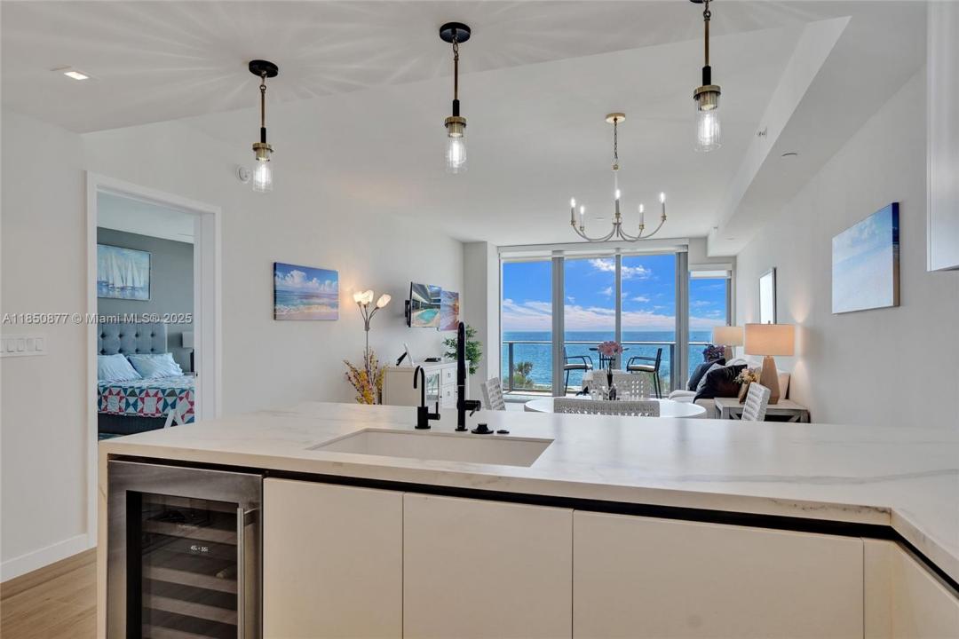 1116 N Ocean Blvd 403, Pompano Beach, Florida 33062