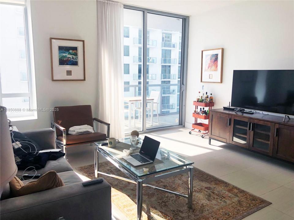 1050 Brickell Ave 3110, Miami, Florida 33131, Stati Uniti