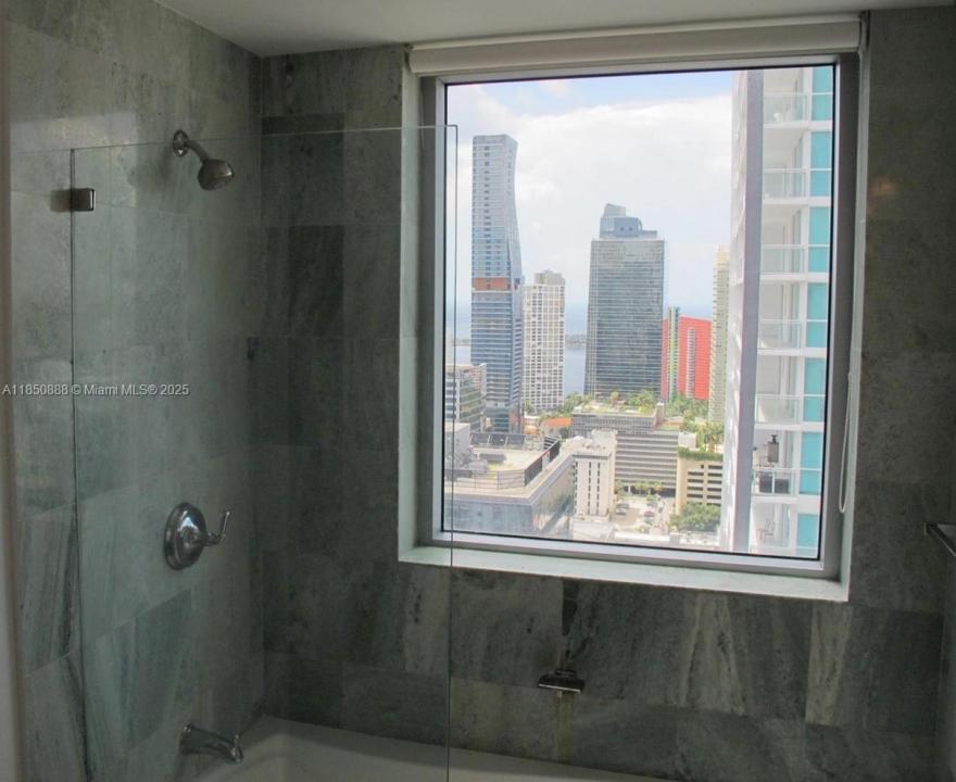 1050 Brickell Ave 3110, Miami, Florida 33131, Stati Uniti