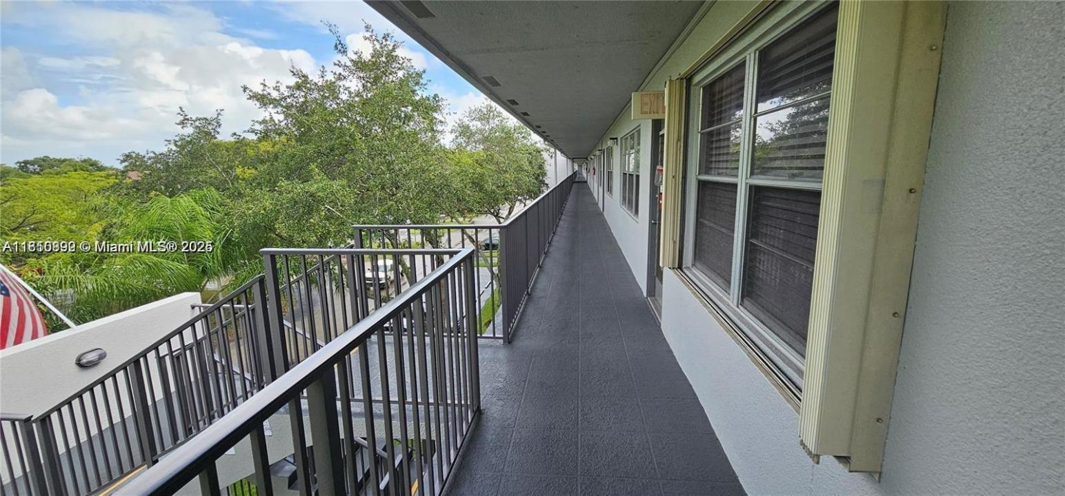 251 SW 132 Way 417H, Pembroke Pines, פלורידה 33027, ארצות הברית של אמריקה 