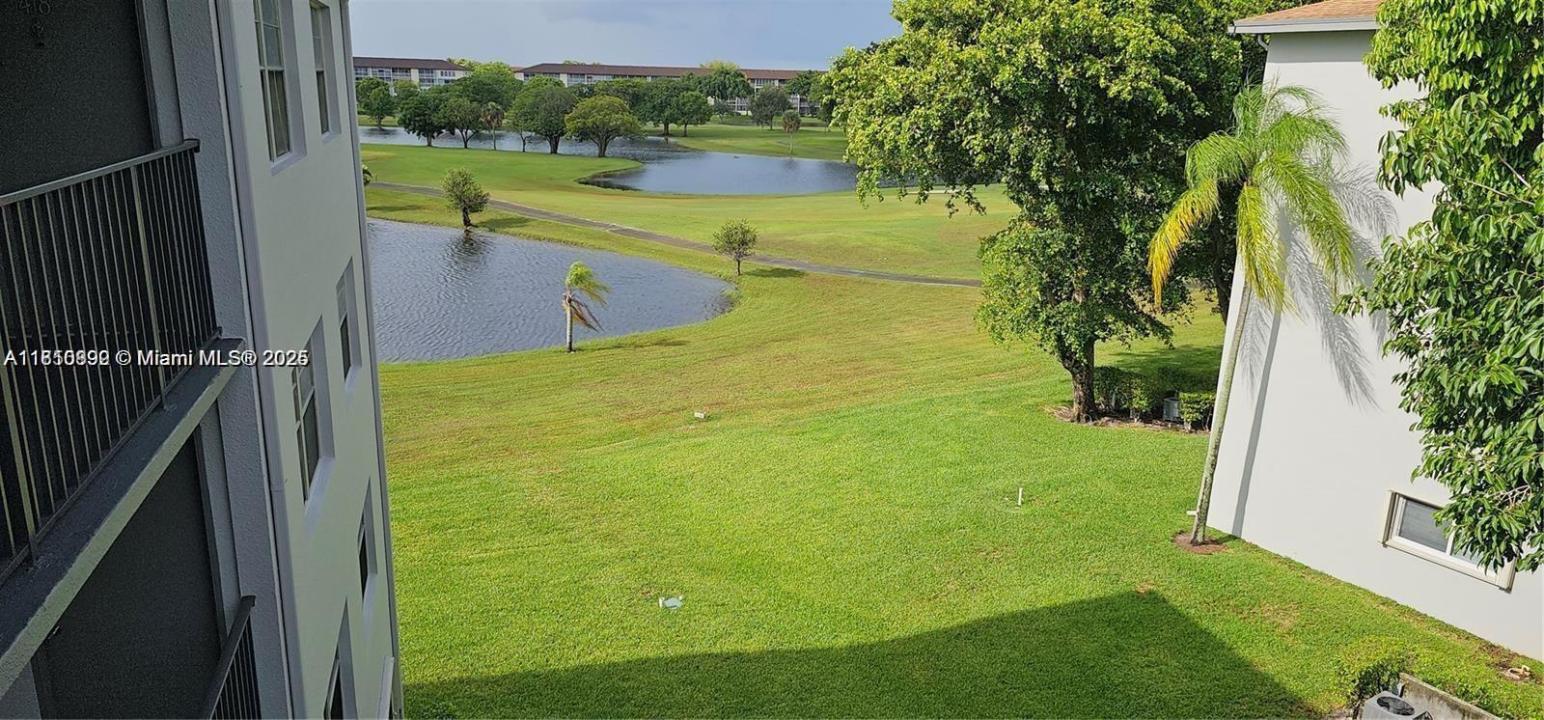 251 SW 132 Way 417H, Pembroke Pines, פלורידה 33027, ארצות הברית של אמריקה 