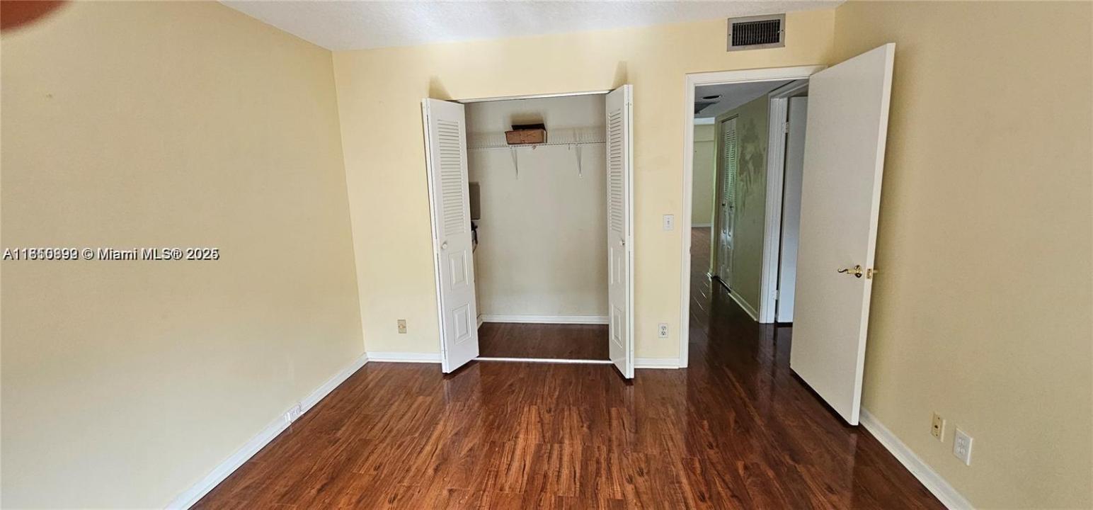251 SW 132 Way 417H, Pembroke Pines, פלורידה 33027, ארצות הברית של אמריקה 