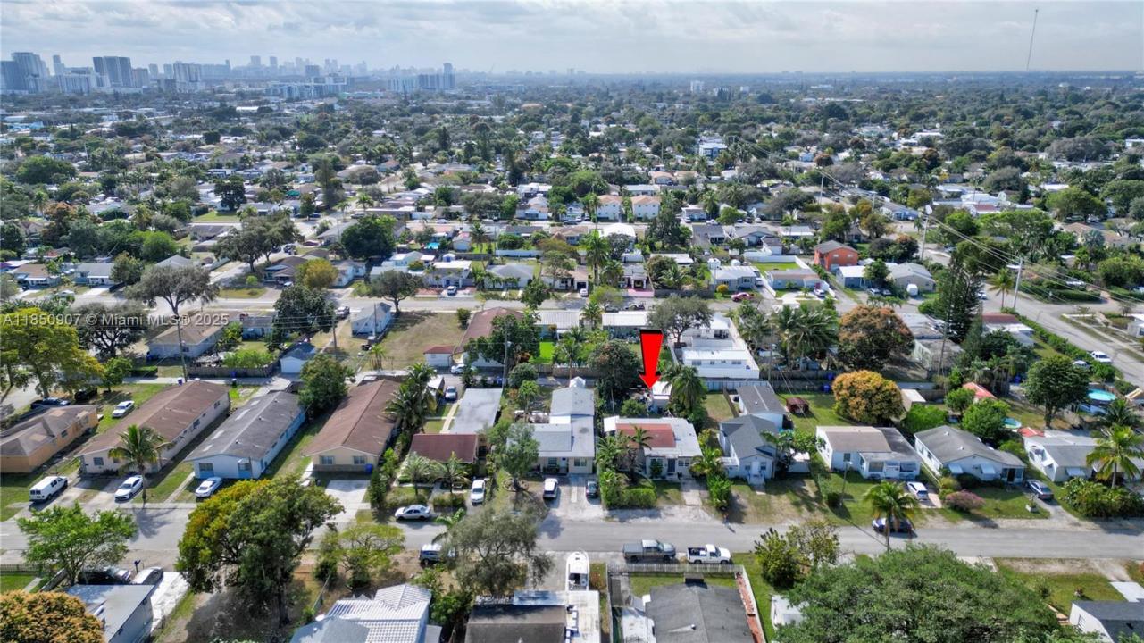 2326 Harding St, Hollywood, Florida 33020