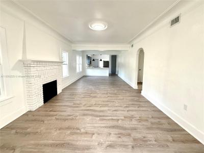 651 NW 47th Ter, Miami, Florida 33127, USA
