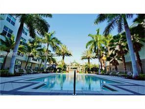 2421 NE 65th St 403, Fort Lauderdale, Floride 33308, États-Unis