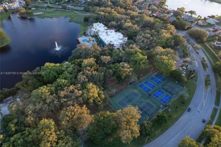 9491 SE Evergreen Pl 102, Davie, Florida 33324, USA