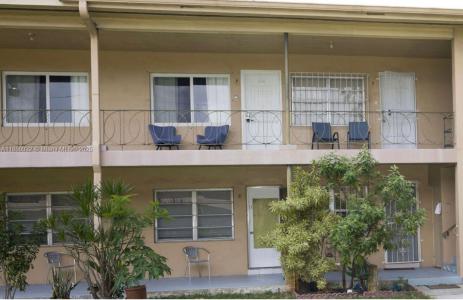 267 E 4th Ave 8, Hialeah, Florida 33010, USA