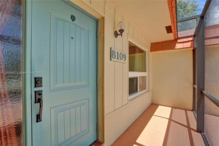 8109 NW 73rd Ter, Tamarac, Florida 33321, USA