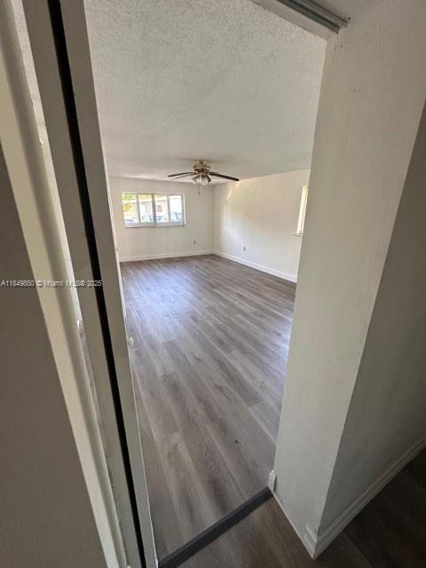 585 NW 182nd Ter, Miami Gardens, Florida 33169, HOA KỲ
