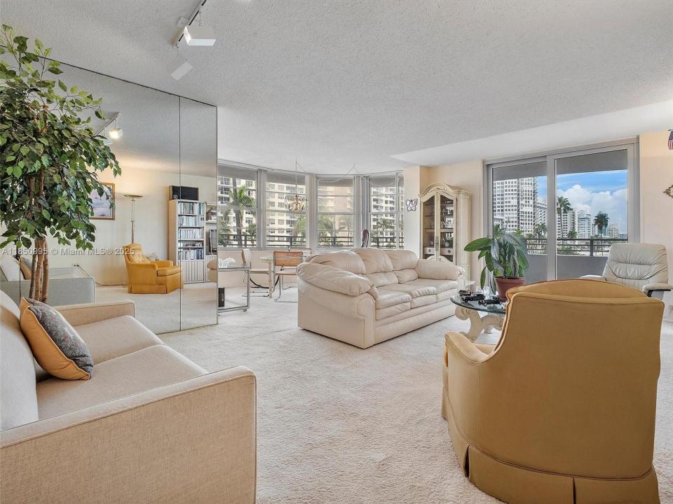 5555 Collins Ave 4S, Miami Beach, Flórida 33140, Estados Unidos