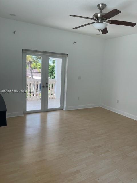 3348 SW 25th St 3348, Miami, Флорида 33133, Соединенные Штаты