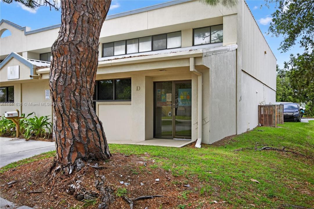 2239 15th St D, Other City - In The State Of Florida, フロリダ 34237, アメリカ合衆国