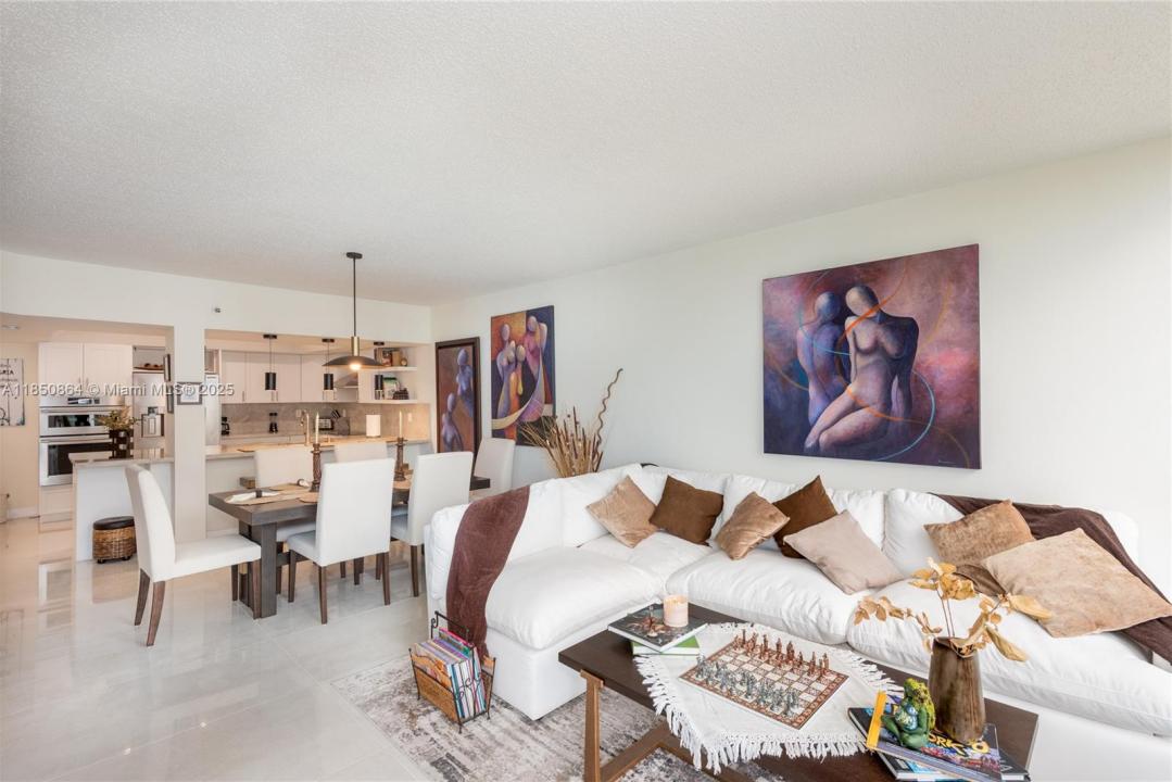 520 Brickell Key Dr A1102, Miami, Флорида 33131, Соединенные Штаты