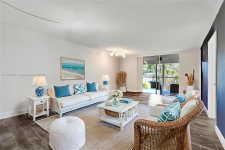 4570 NW 18th Ave 202, Deerfield Beach, Florida 33064, USA