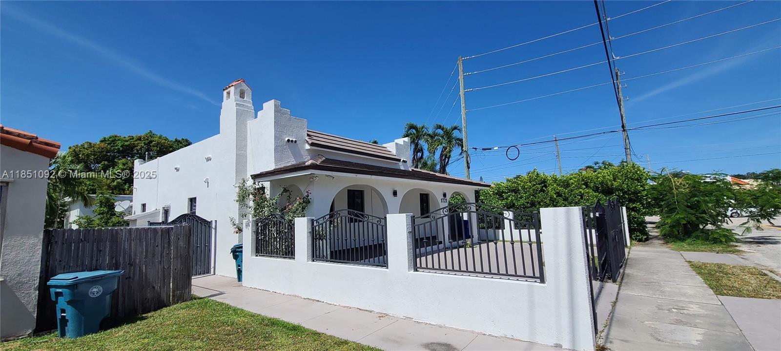 1721 SW 24th Ter, Miami, フロリダ 33145, アメリカ合衆国