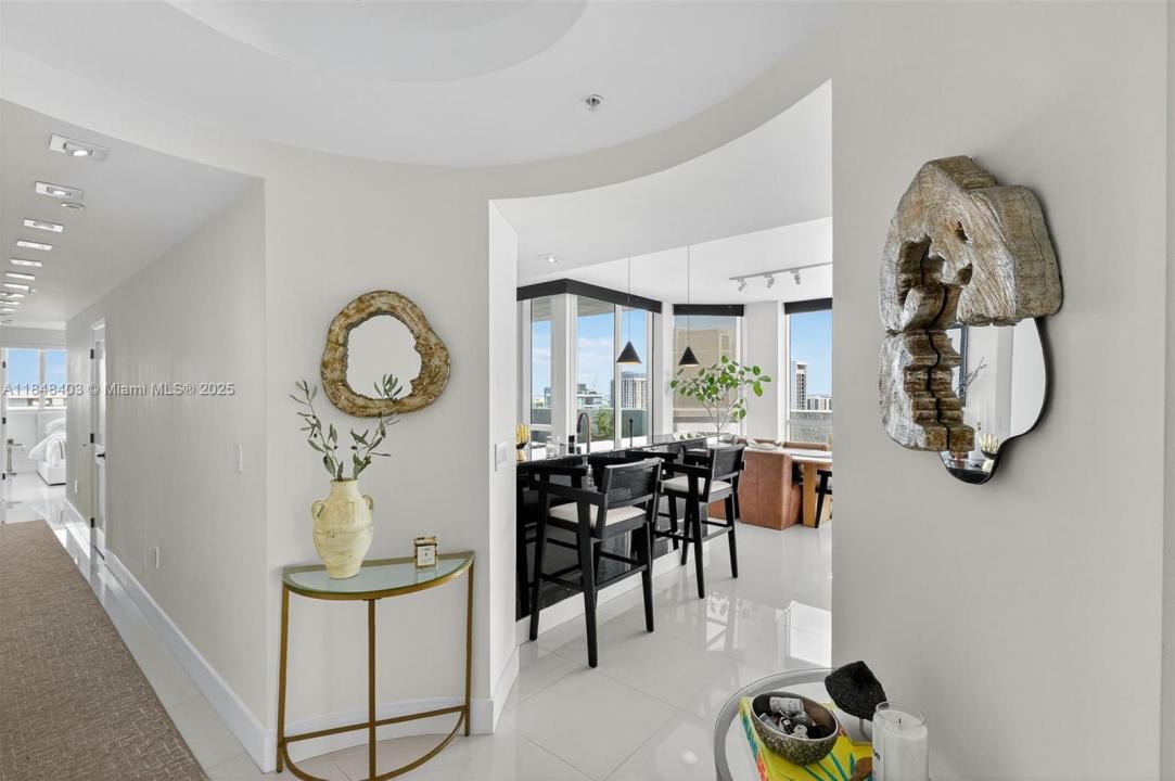 253 NE 2nd St 4003, Miami, Florida 33132