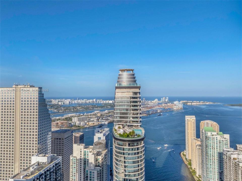 300 S BISCAYNE BLVD WAY 2604, Miami, Florida 33131, Stati Uniti