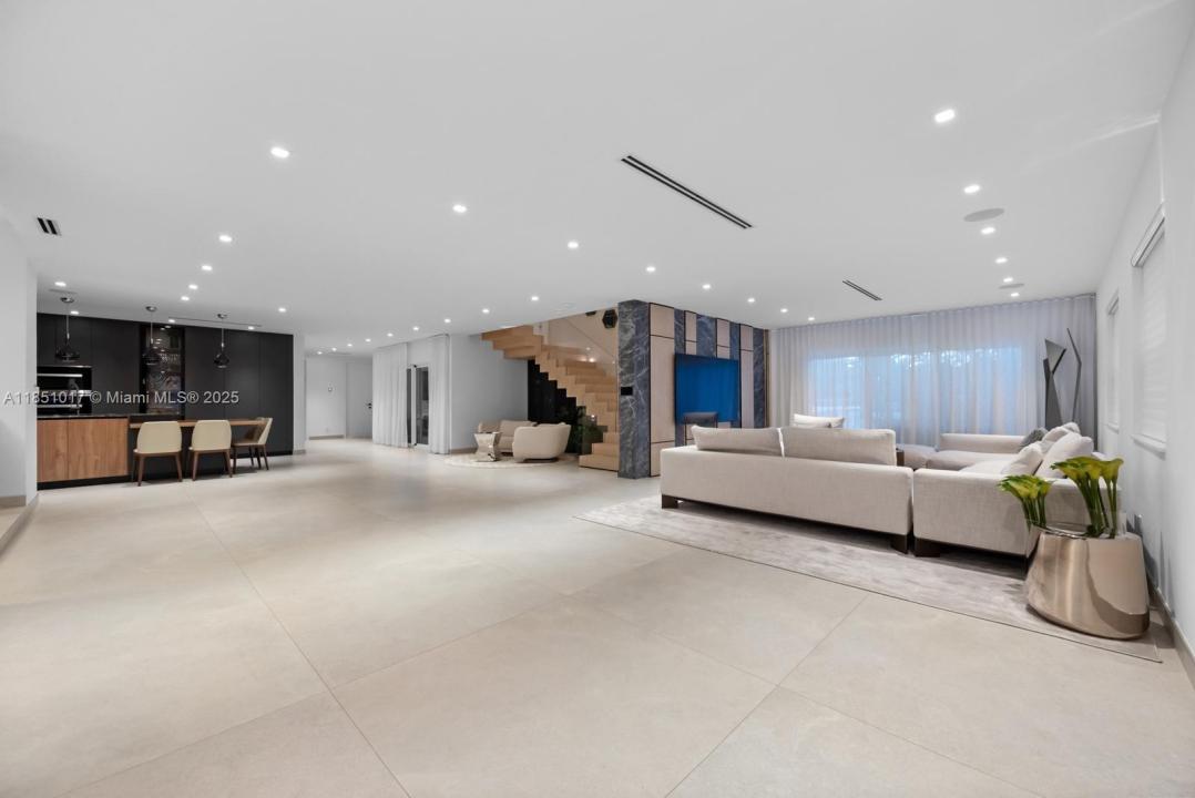 431 Layne Blvd, Hallandale Beach, Floride 33009, États-Unis