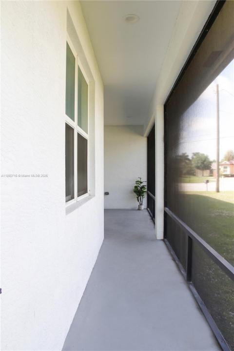 5231 NW Iredell St, Port St. Lucie, Florida 34986