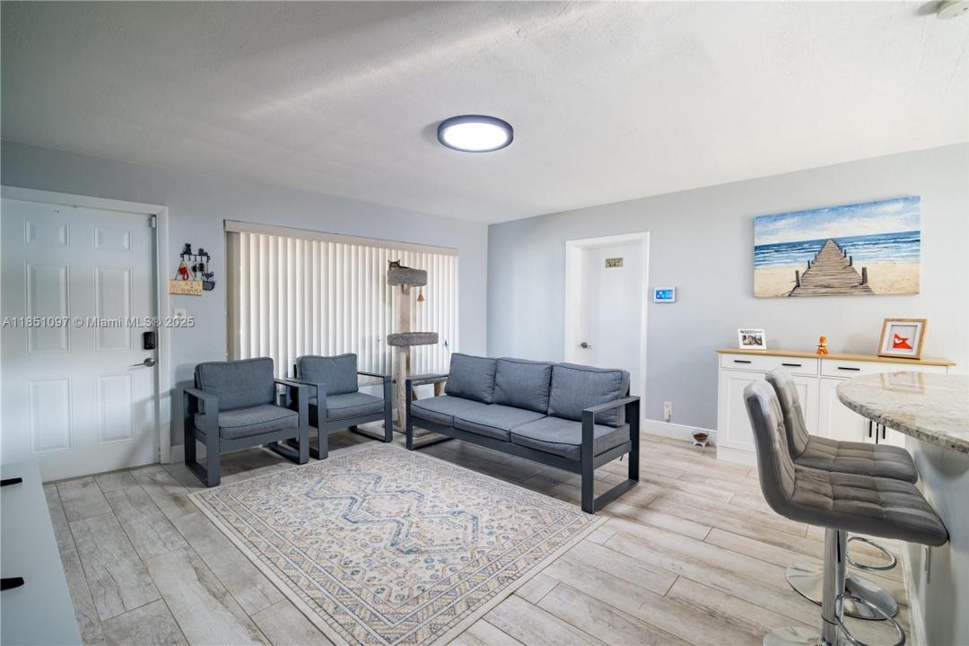 2950 NE 11th Ave, Pompano Beach, Flórida 33064, Estados Unidos