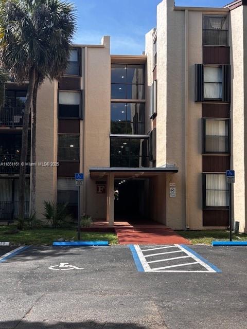 14321 N Kendall Dr 302F, Miami, 佛羅里達州 33186, 美國