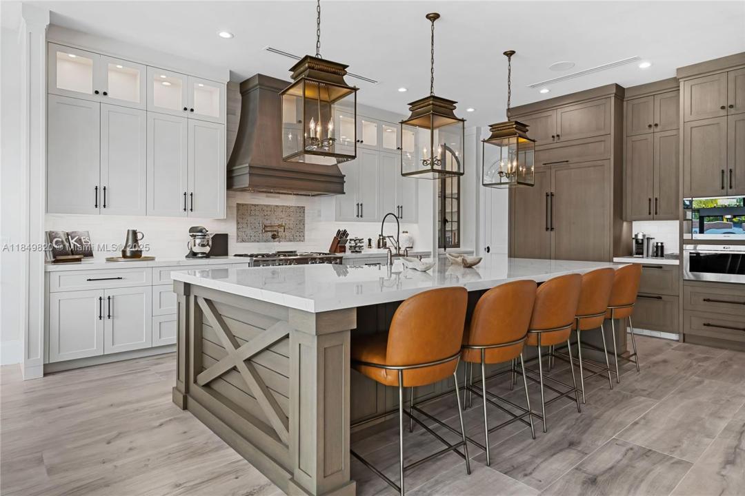 319 Coconut Isle Dr, Fort Lauderdale, פלורידה 33301, ארצות הברית של אמריקה 