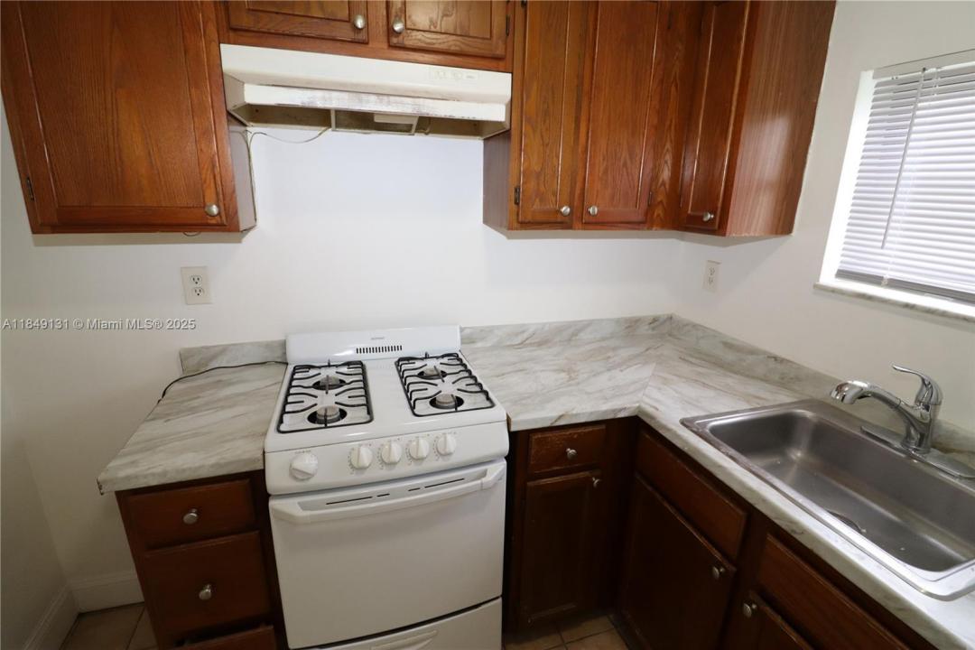 1206 N 22nd Ave 4, Hollywood, Florida 33020