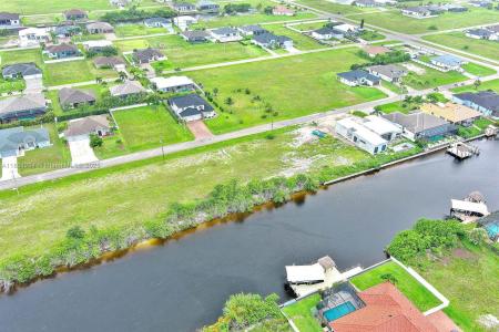 1228 NW 34th Ave, Cape Coral, Florida 33993, USA