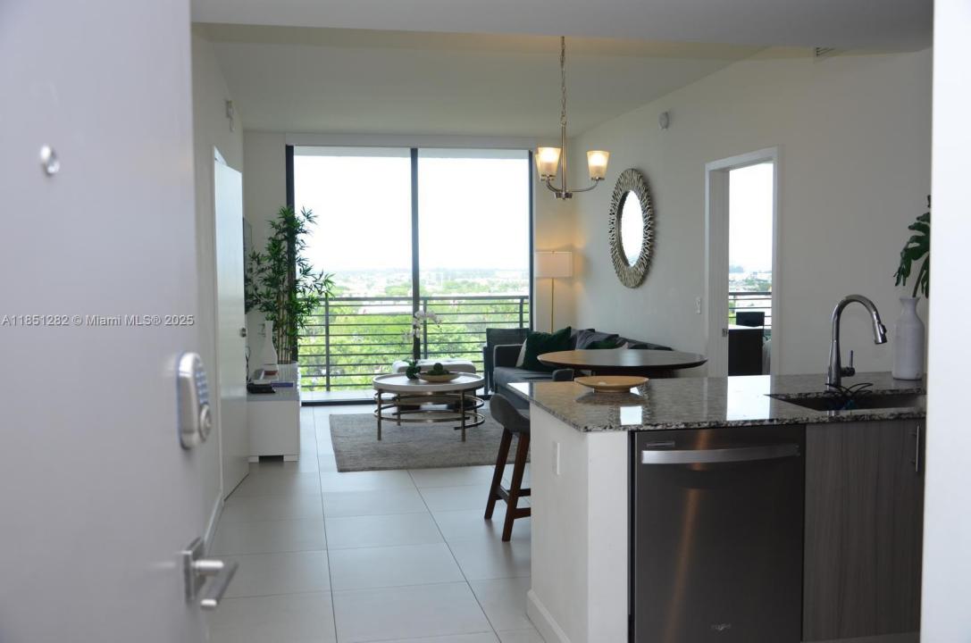5350 NW 84th Ave 907, Doral, Florida 33166, Stati Uniti