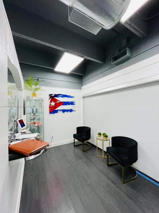 1896/1898 SW 57th Ave, Miami, Floryda 33155, USA