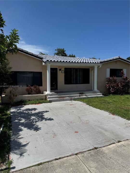 281 NE 169th St, North Miami Beach, 佛罗里达州 33162, 美国