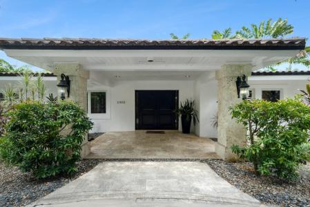 11855 SW 68th Ct, Pinecrest, Florida 33156, USA