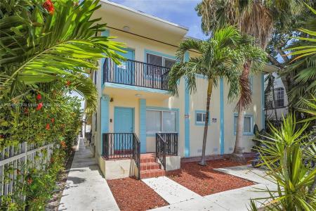 1135 Euclid Ave 207, Miami Beach, Florida 33139, USA