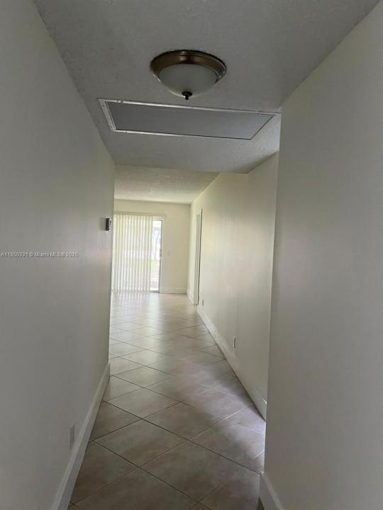 1400 SW 124th Ter 109Q, Pembroke Pines, Florida 33027, Amerika Birleşik Devletleri