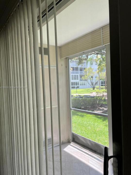 1400 SW 124th Ter 109Q, Pembroke Pines, Florida 33027, Amerika Birleşik Devletleri