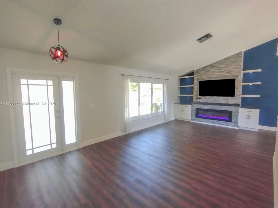 5780 Sun Pointe Circle, Boynton Beach, Floride 33437, États-Unis