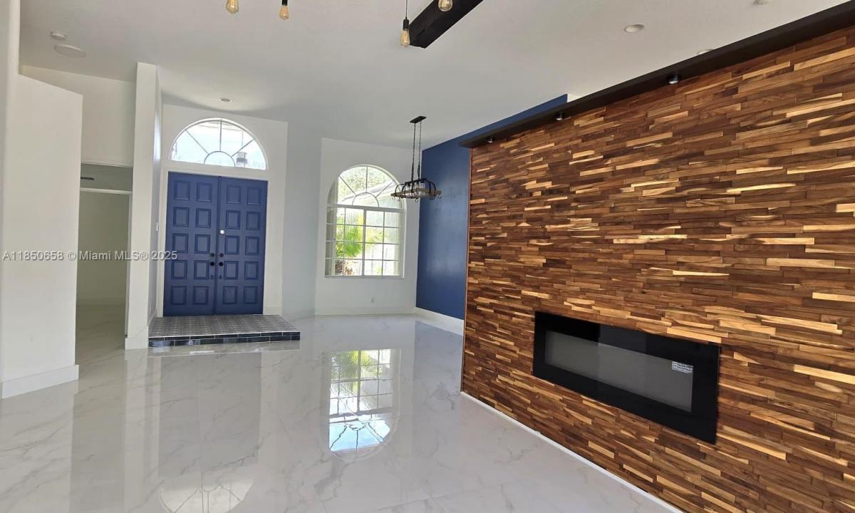 1506 Lantana Ct, Weston, Florida 33326, USA