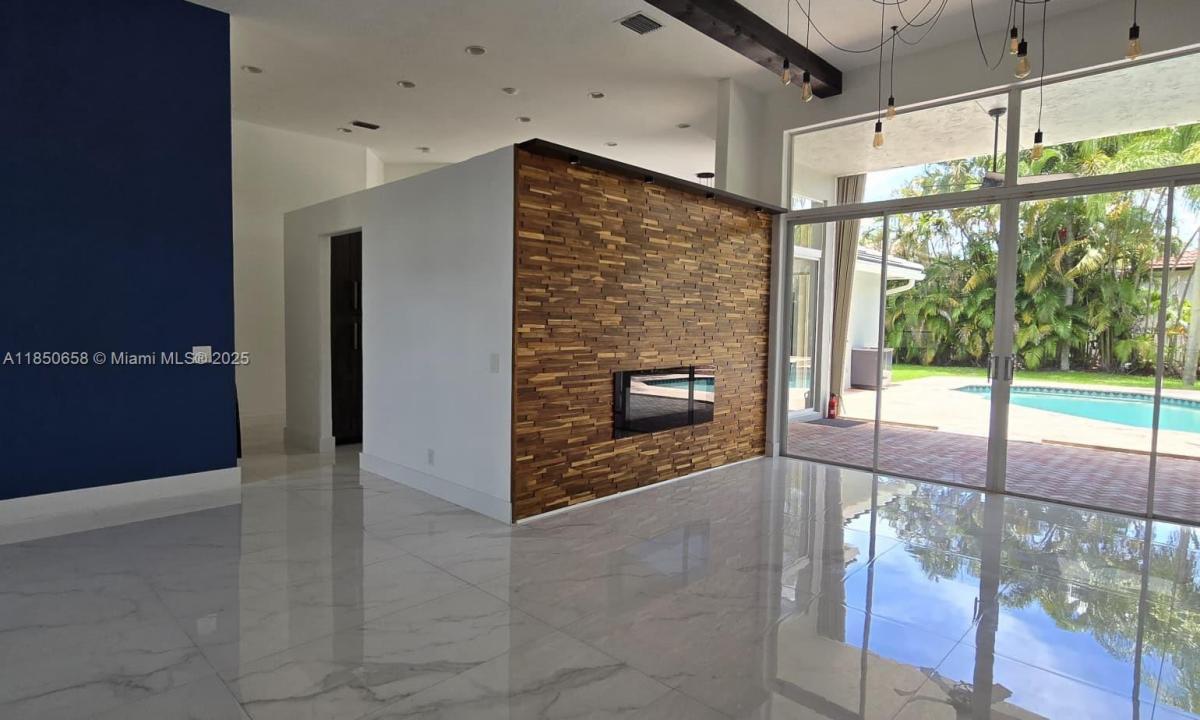 1506 Lantana Ct, Weston, Florida 33326, USA