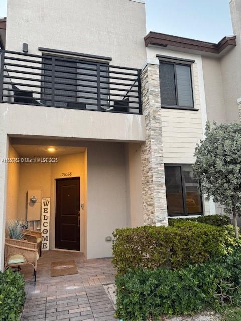 21068 NE 8th Ave, Miami, 佛罗里达州 33179, 美国